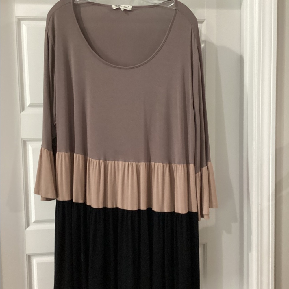 Ladies 2x knit top.